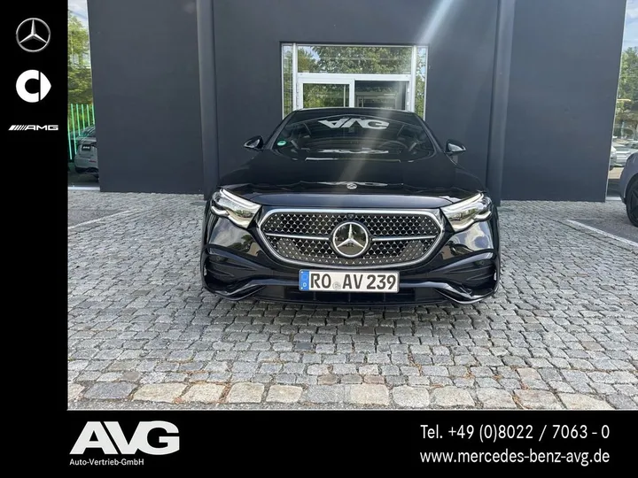 Mercedes-Benz E 220