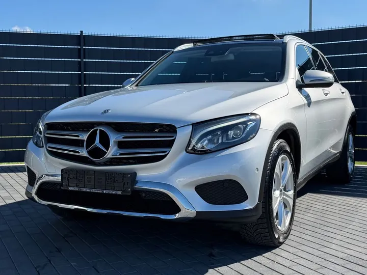 Mercedes-Benz GLC 220
