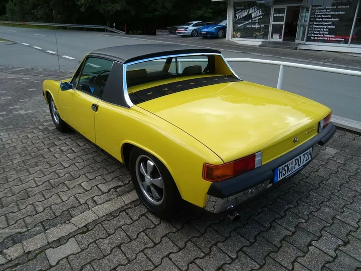 Porsche 914