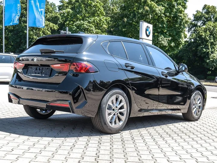 BMW 118
