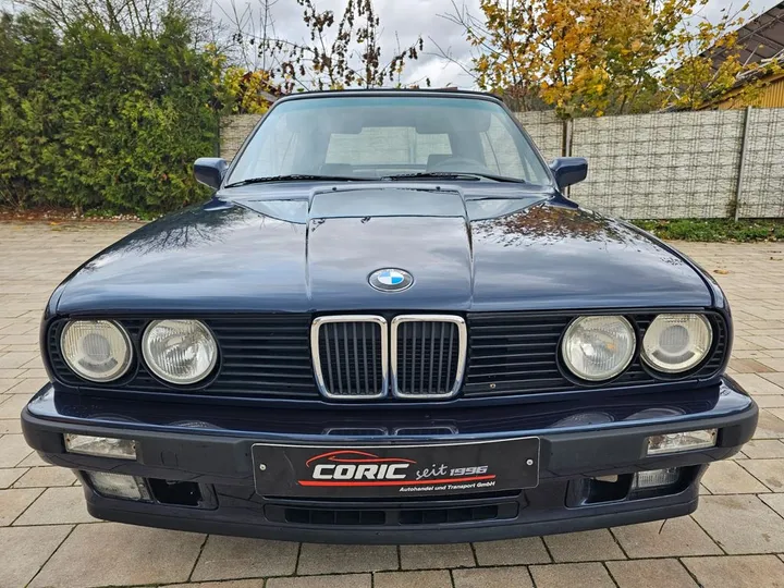 BMW 325