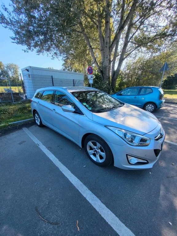 Hyundai i40