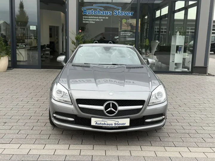 Mercedes-Benz SLK 200