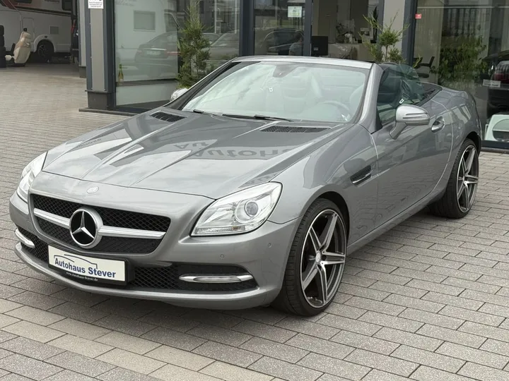 Mercedes-Benz SLK 200