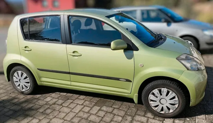 Daihatsu Sirion