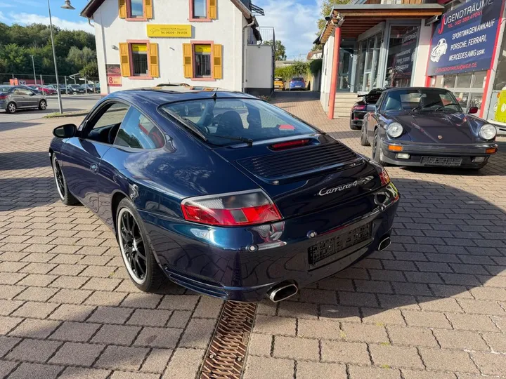 Porsche 996
