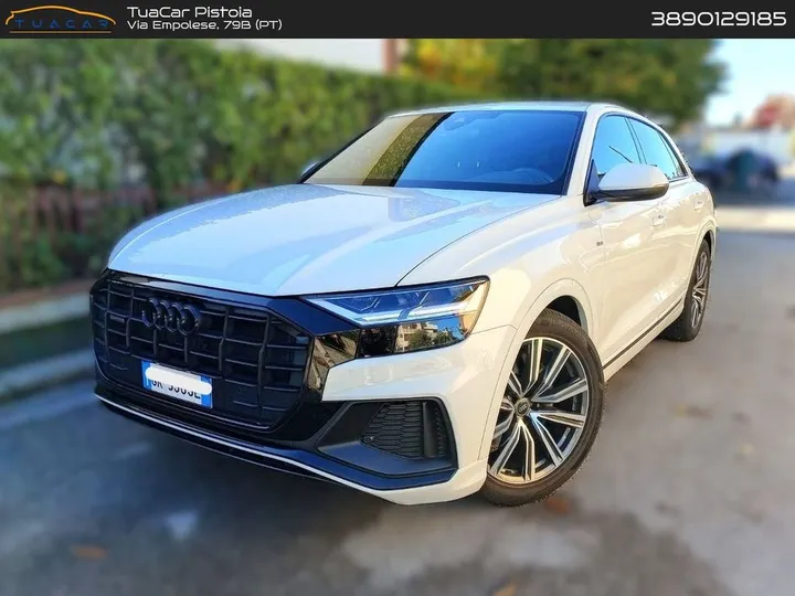 Audi Q8