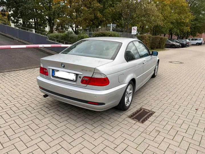 BMW 318