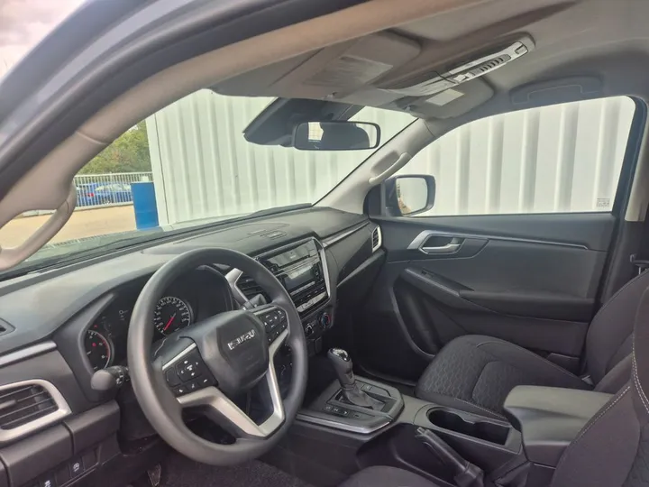Isuzu D-Max