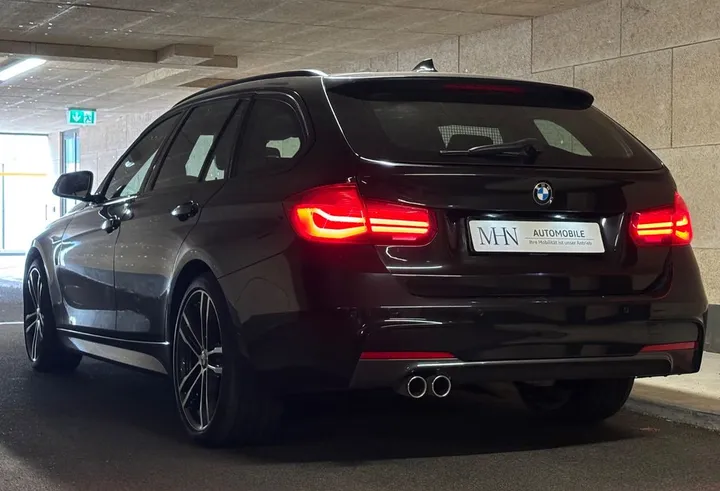 BMW 335