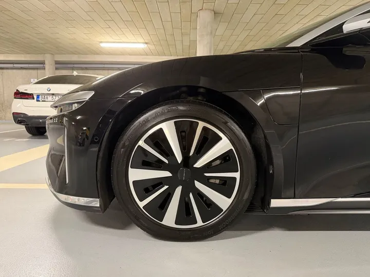 Lucid Air