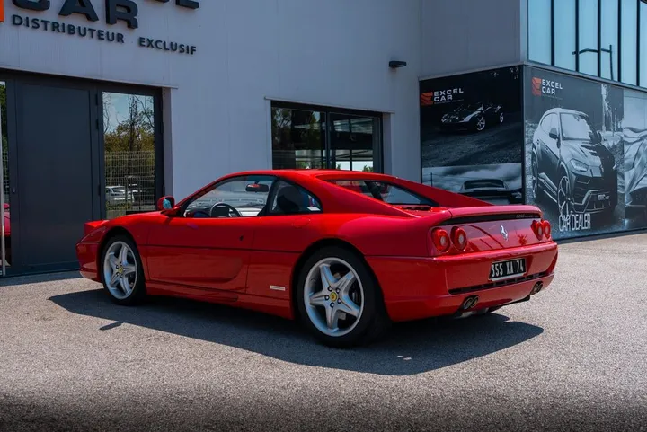Ferrari F355