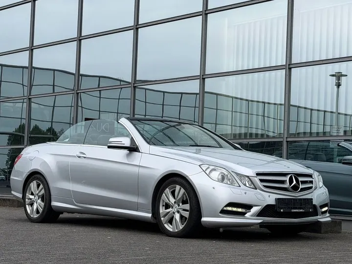 Mercedes-Benz E 220