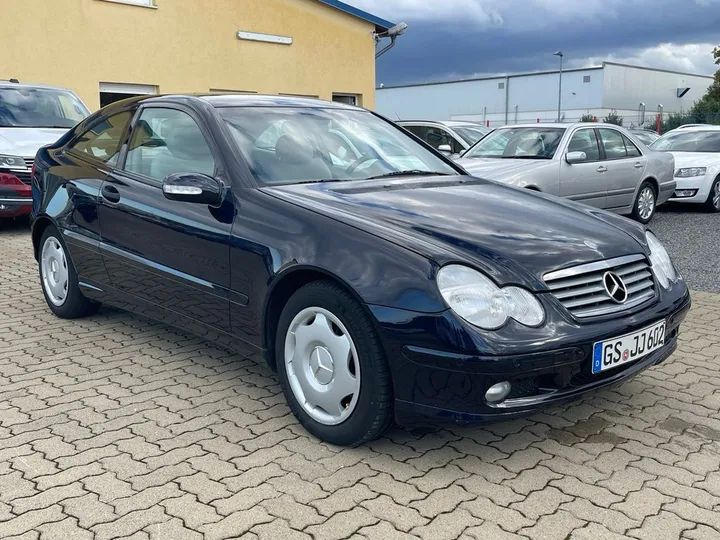 Mercedes-Benz C 180