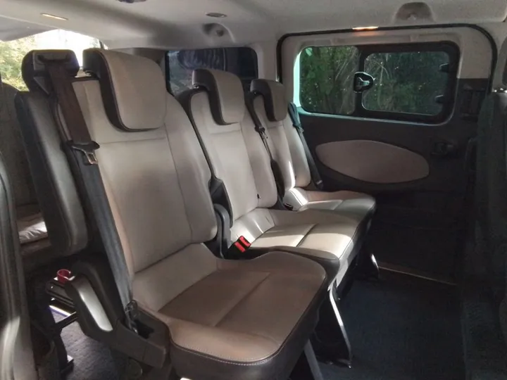 Ford Tourneo Custom