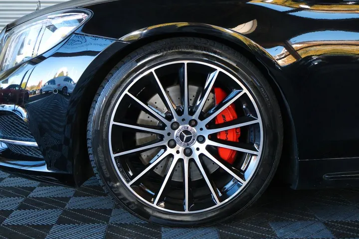 Mercedes-Benz S 550