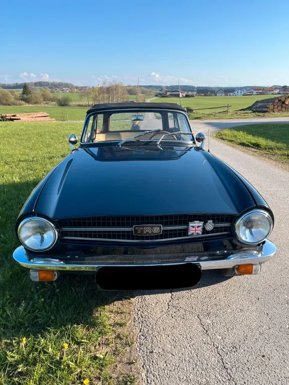 Triumph TR6