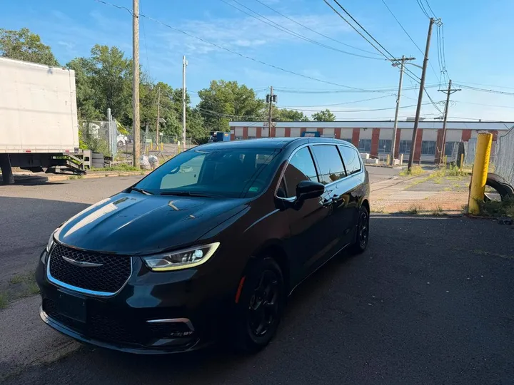Chrysler Pacifica