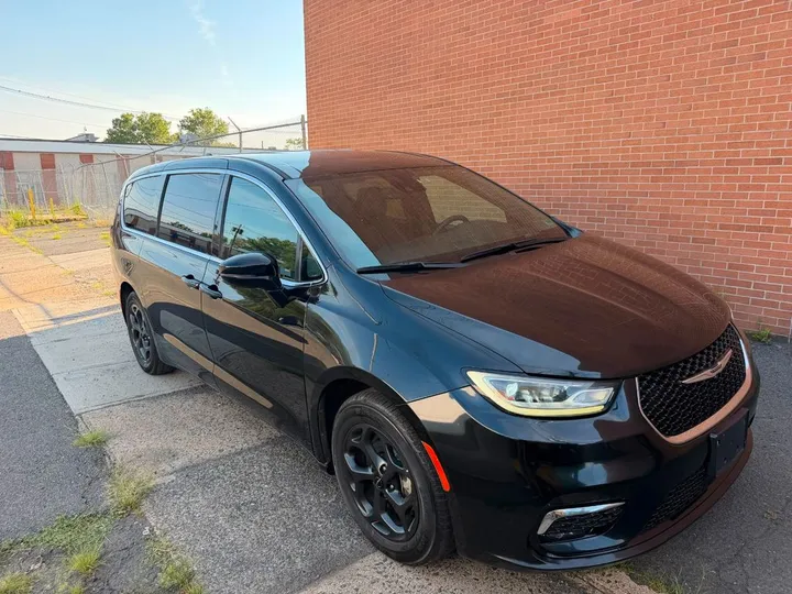 Chrysler Pacifica