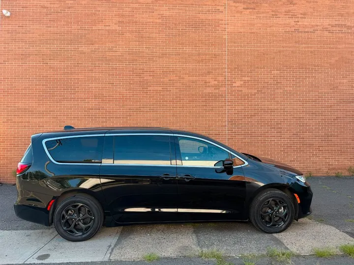 Chrysler Pacifica