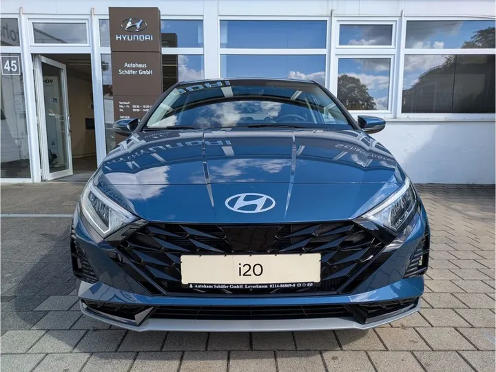 Hyundai i20