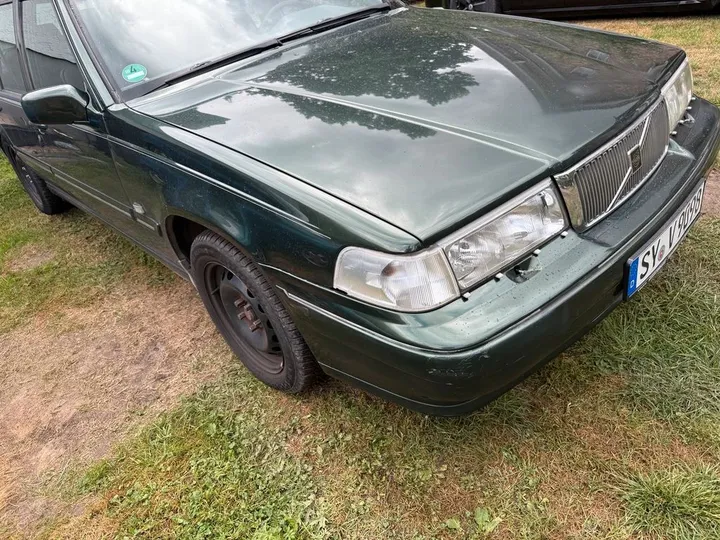 Volvo V90