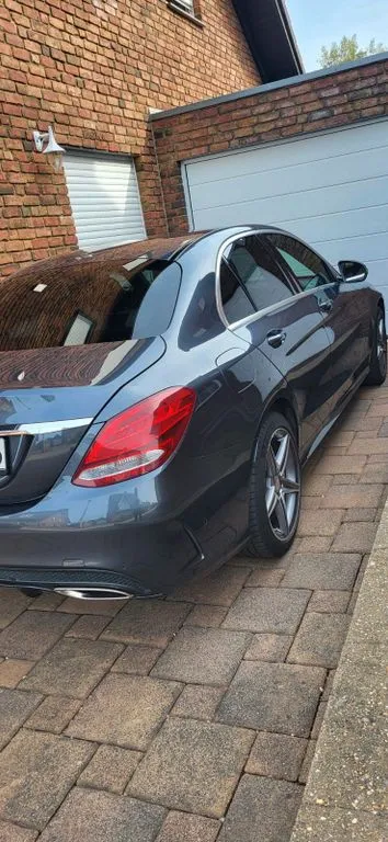 Mercedes-Benz C 200