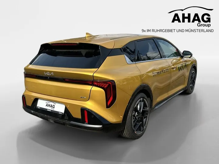 Kia K4