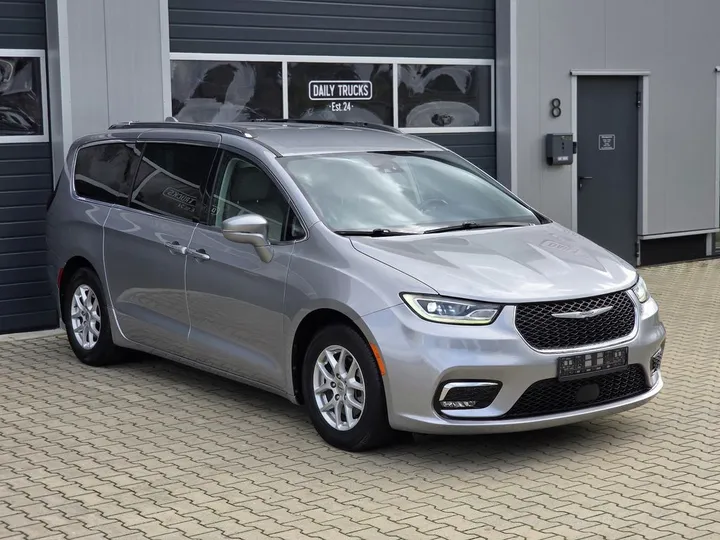 Chrysler Pacifica