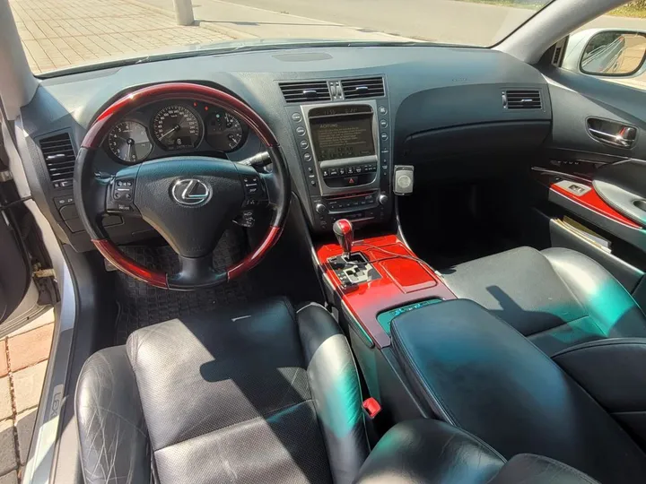 Lexus GS 300