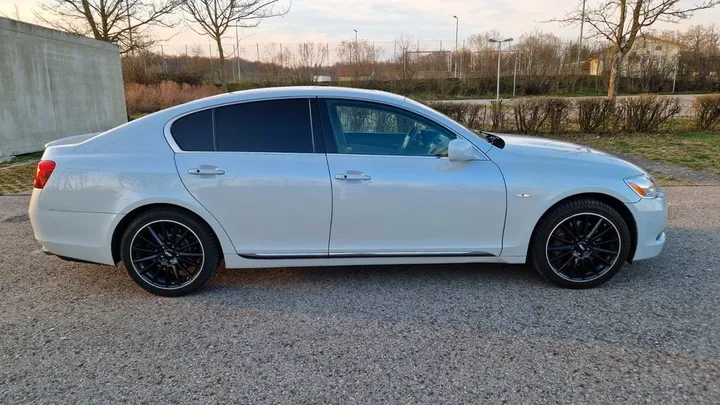 Lexus GS 300