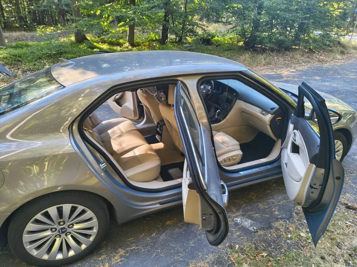 Saab 9-5