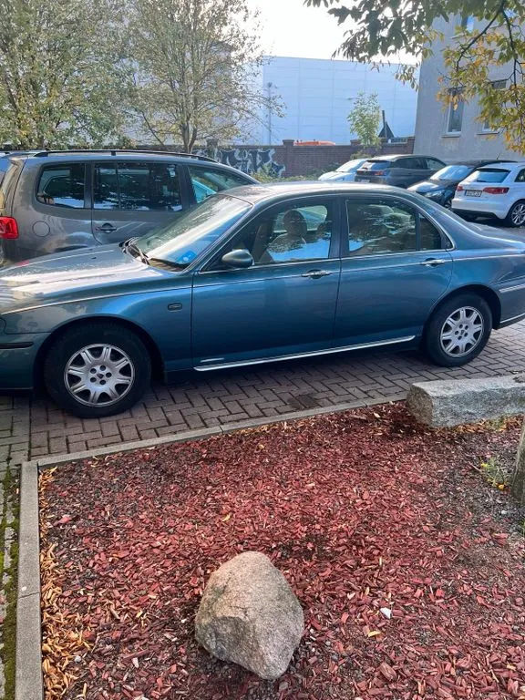 Rover 75