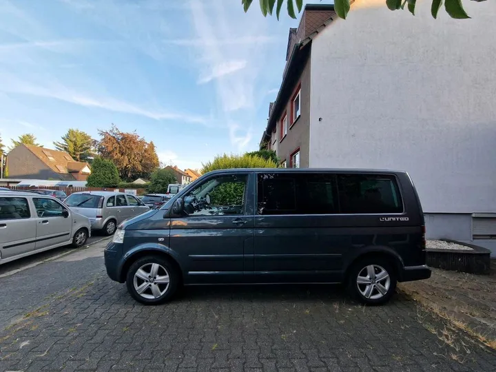 Volkswagen T5 Multivan