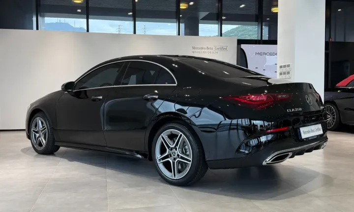 Mercedes-Benz CLA-Class