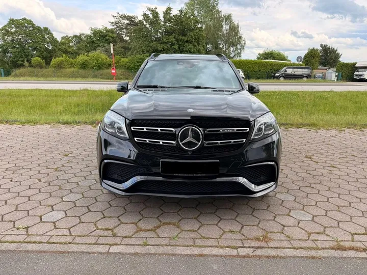 Mercedes-Benz GLS 63