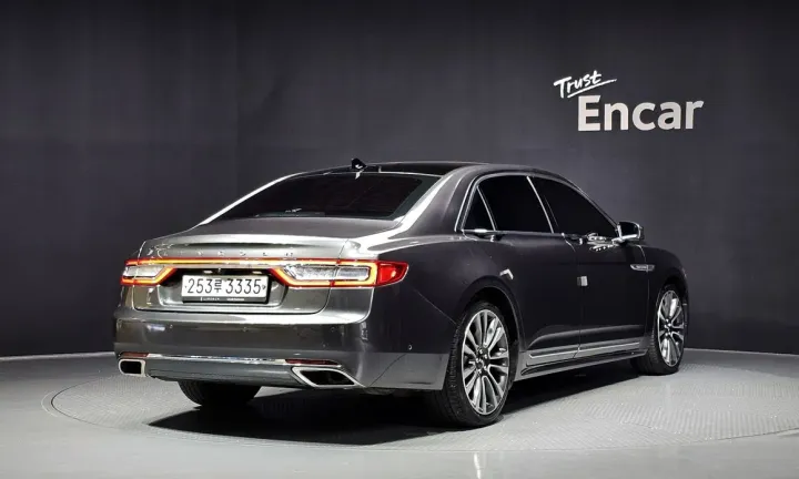 Lincoln Continental