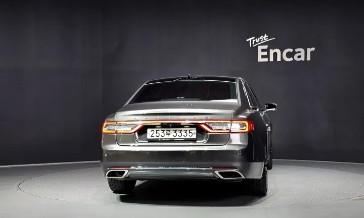 Lincoln Continental
