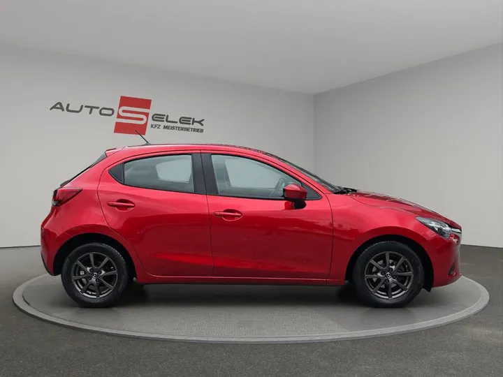 Mazda 2