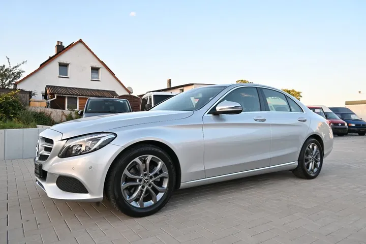 Mercedes-Benz C 180