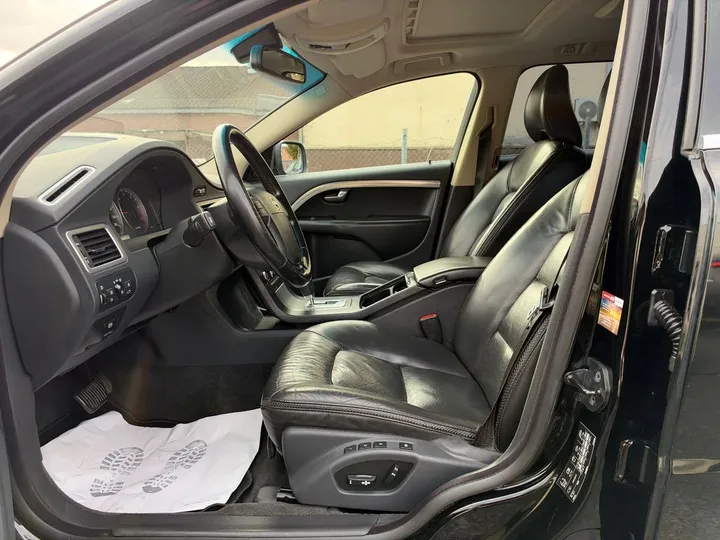 Volvo XC70