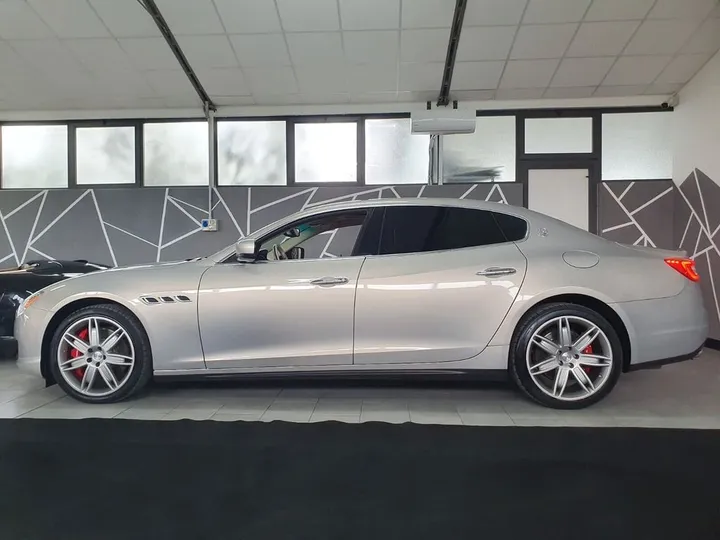 Maserati Quattroporte
