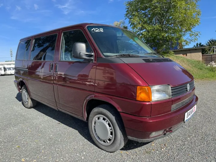 Volkswagen T4 Caravelle