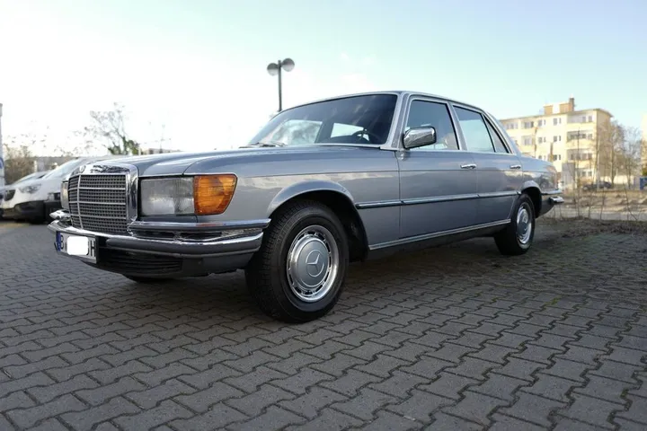 Mercedes-Benz 280