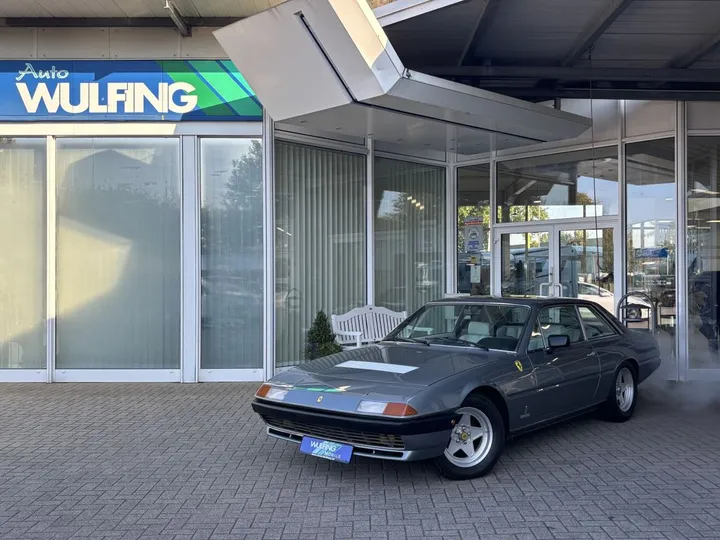 Ferrari 400
