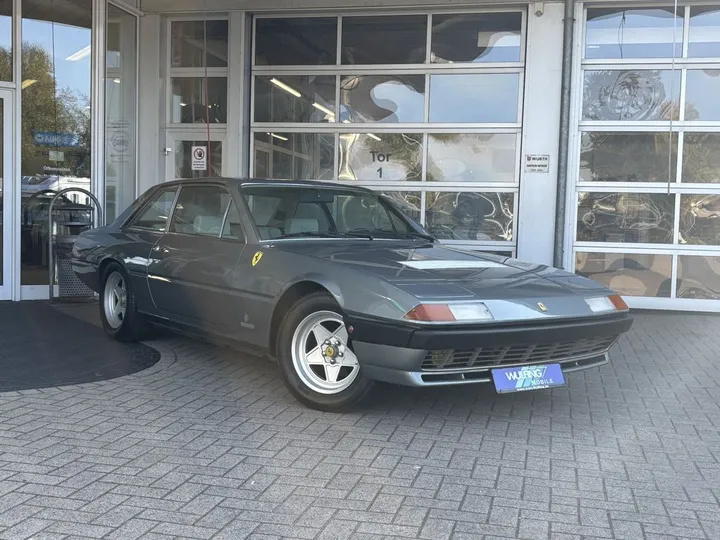 Ferrari 400