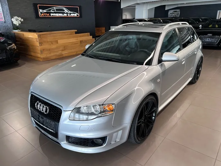 Audi RS4