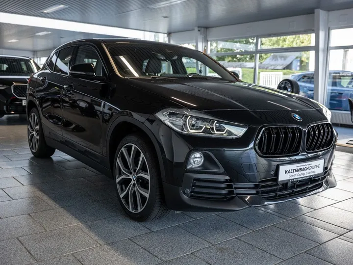 BMW X2