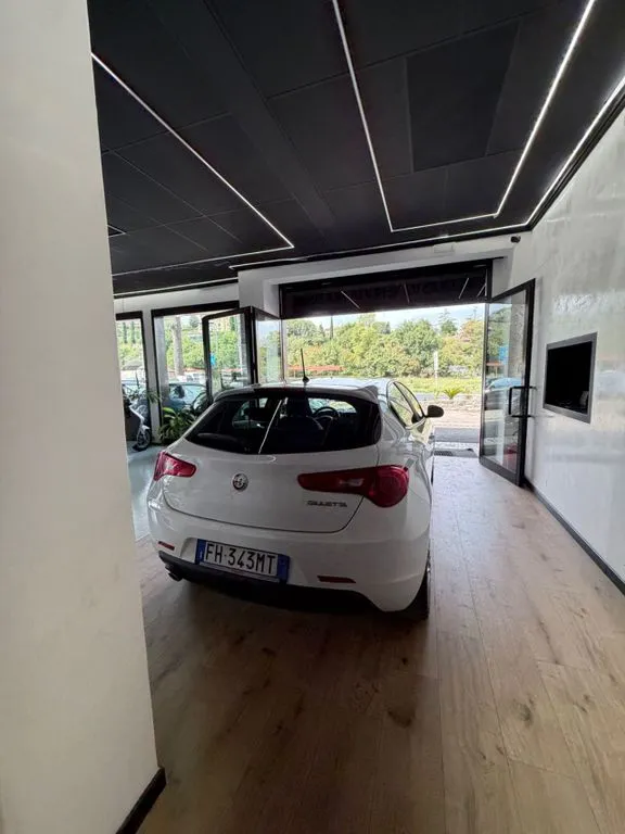 Alfa Romeo Giulietta
