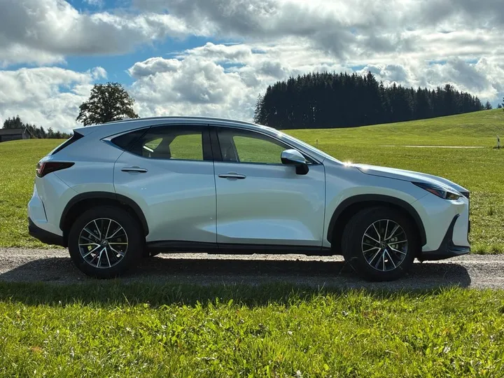 Lexus NX 350h